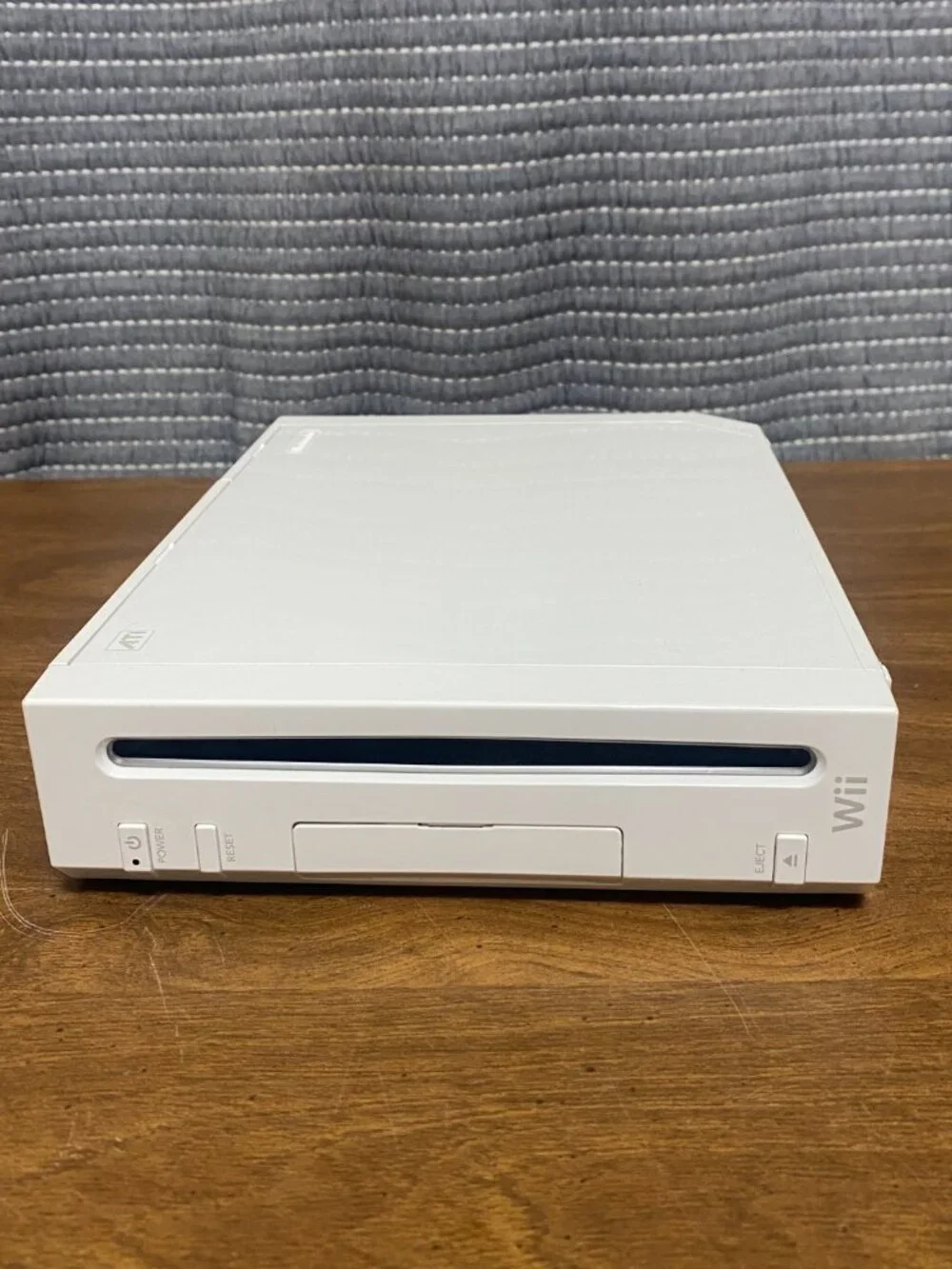 Nintendo Wii Console RVL-001 White With Mario Kart Bundle